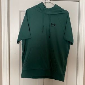 Men’s Under Armour Sleeveless Hoodie- L